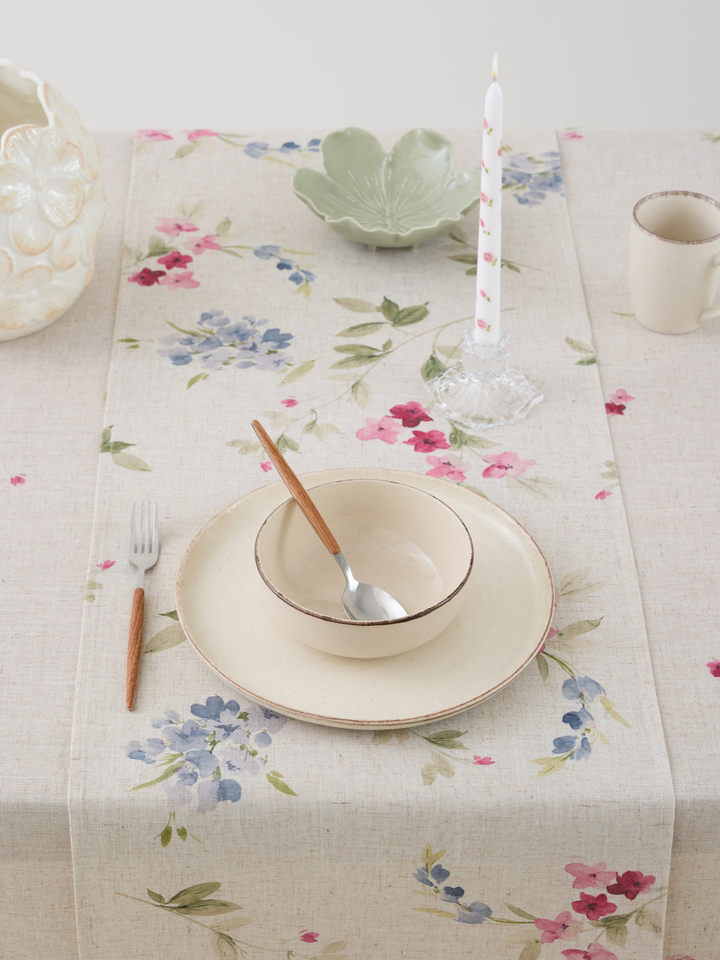 Bloom Garden Table Runner