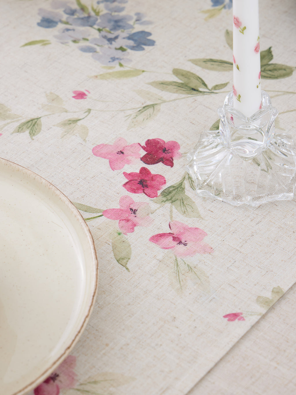 Bloom Garden Table Runner