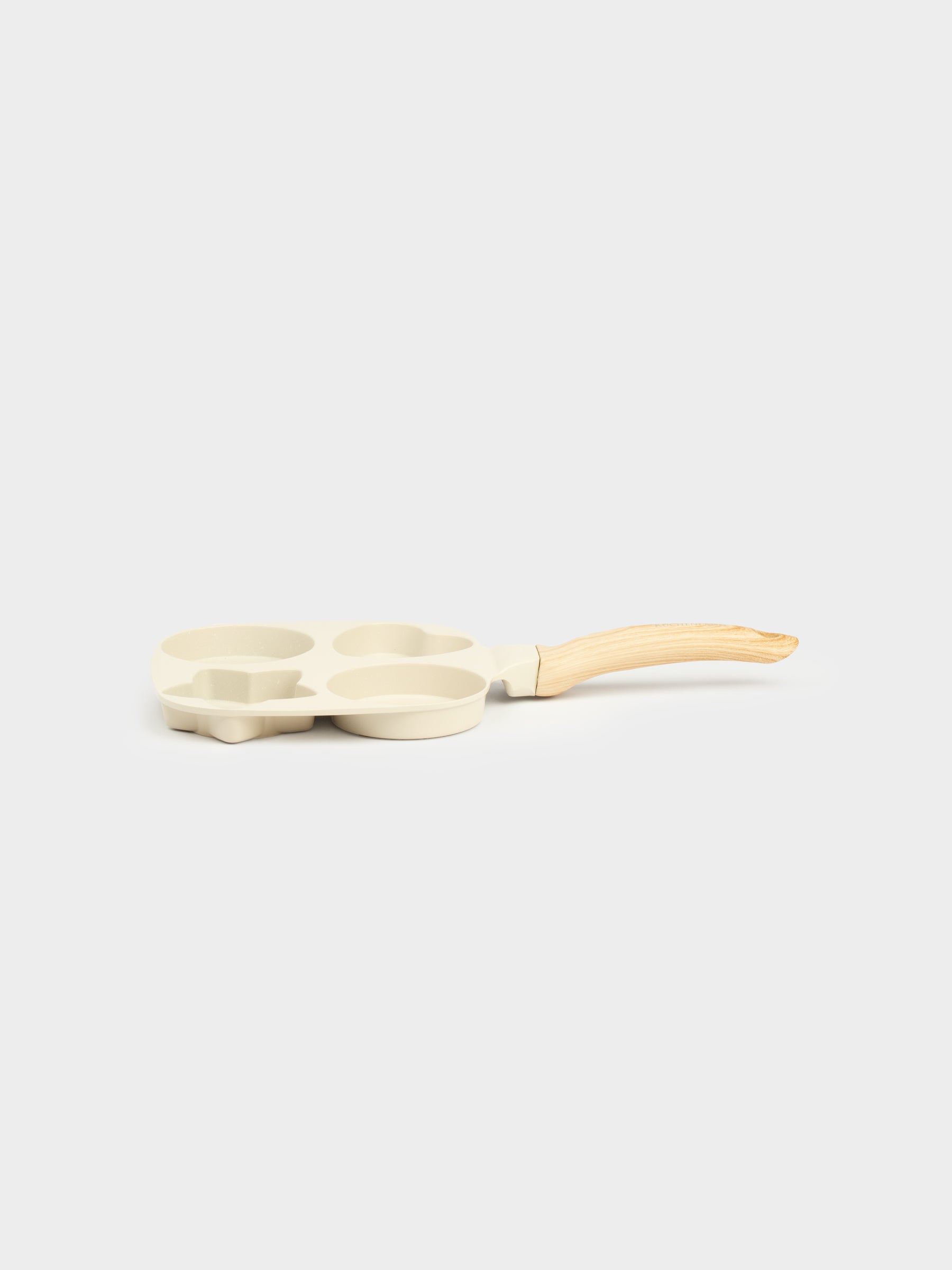 Ivory Four-Mold Breakfast Pan